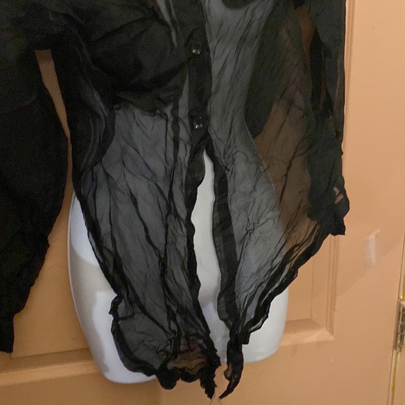 Imagine design, studio, see-through size 4 black shirt - Picture 3 of 4